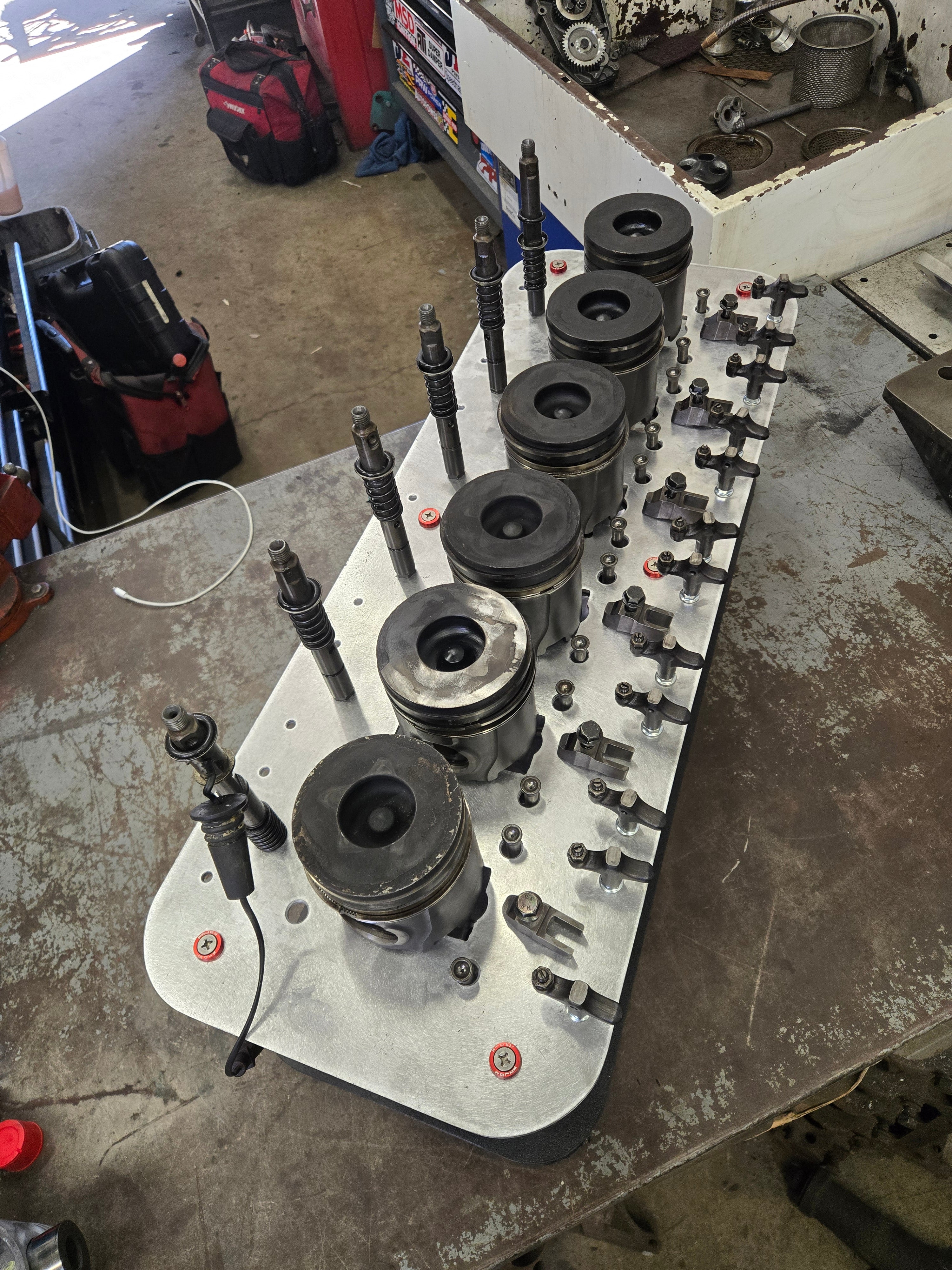 6/Cylinder Diesel Disassembly tray